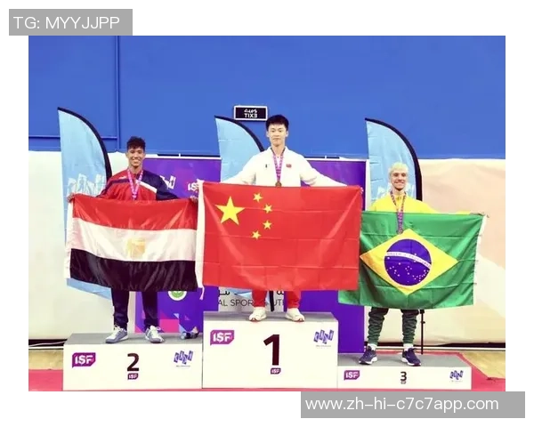 谭超足球：探索中国足球新星的成长之路与未来发展潜力