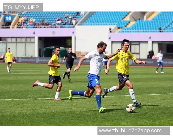 香港晨曦足球队奋勇拼搏展现青春风采助力本地足球发展新篇章